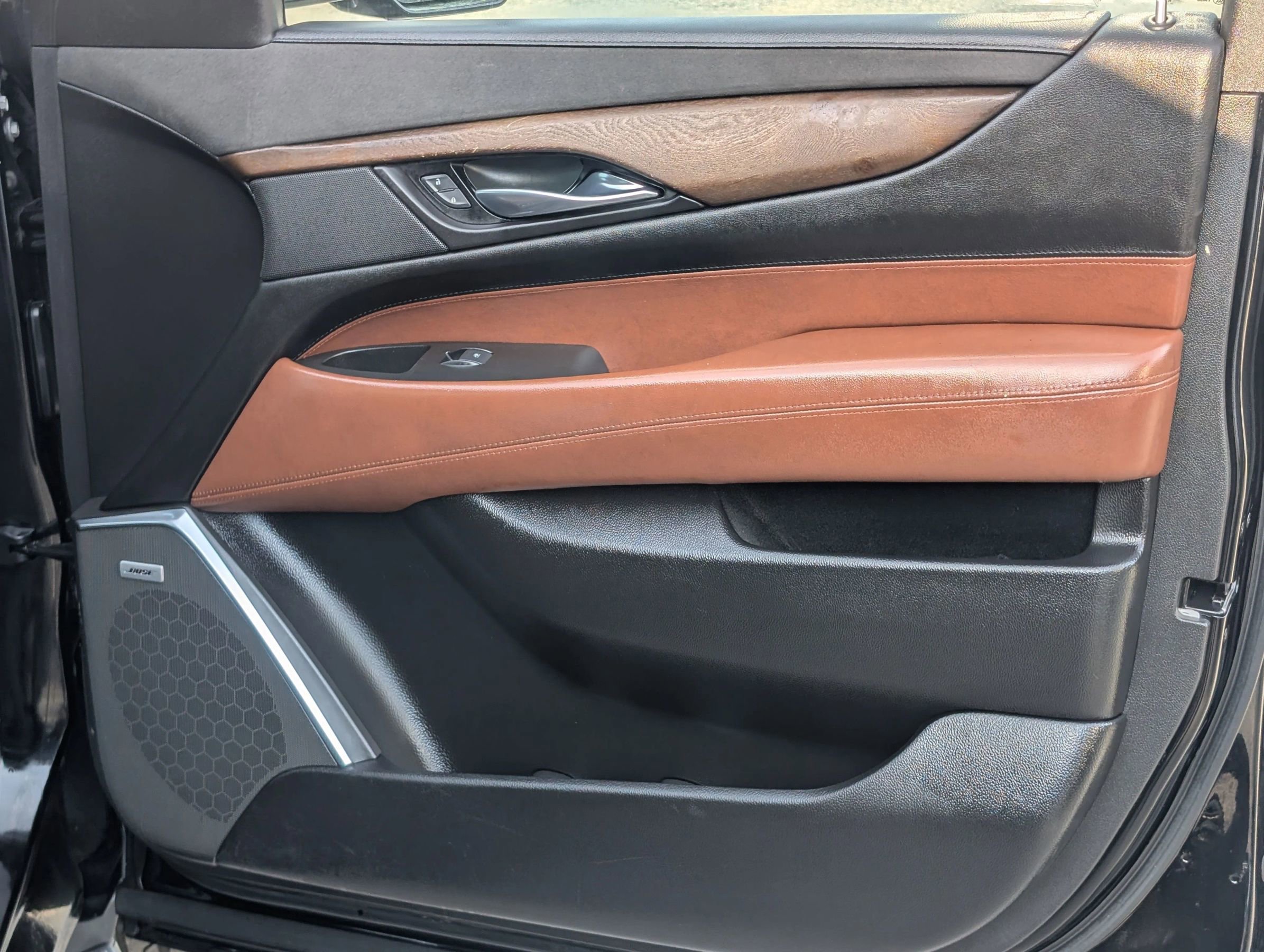 2016 Cadillac Escalade Luxury