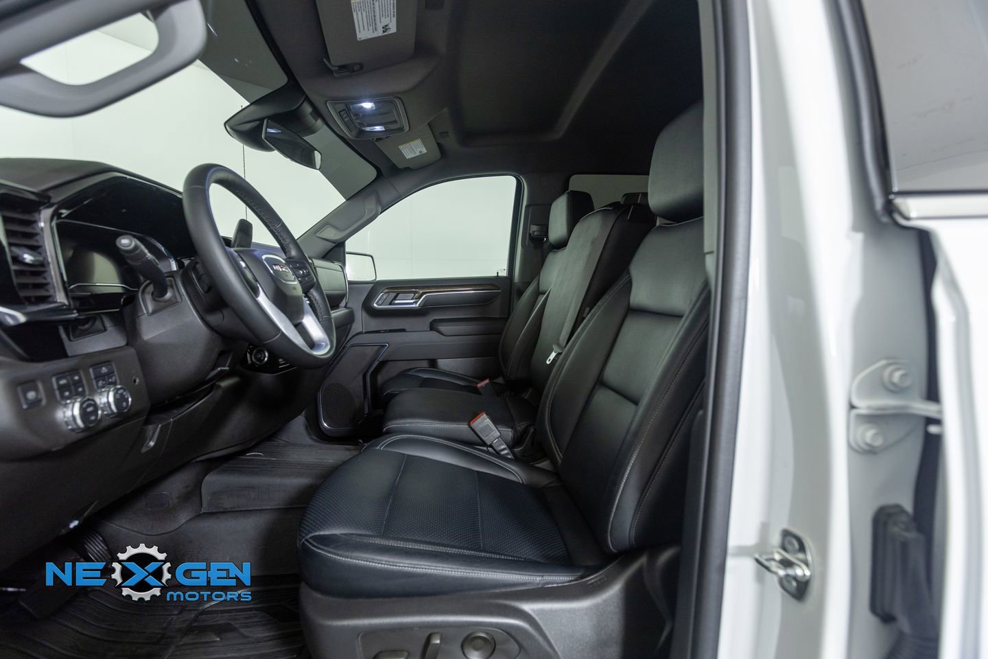 2023 GMC Sierra 1500 SLE