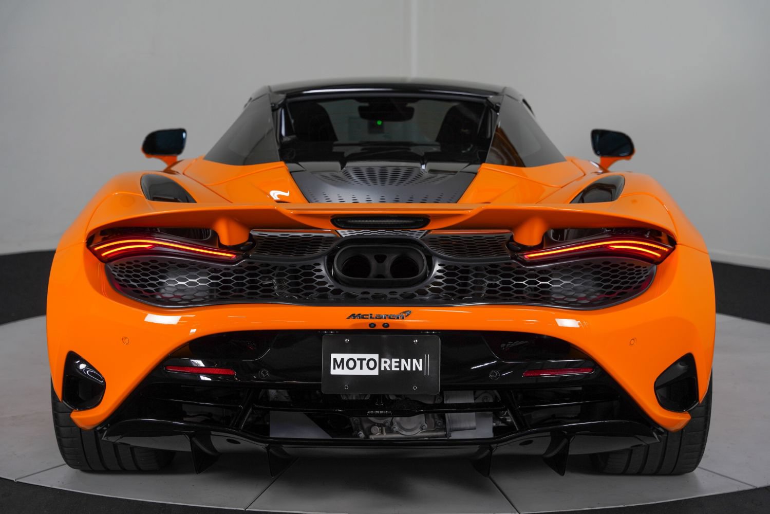 Used 2024 McLaren 750S Spider photo 8
