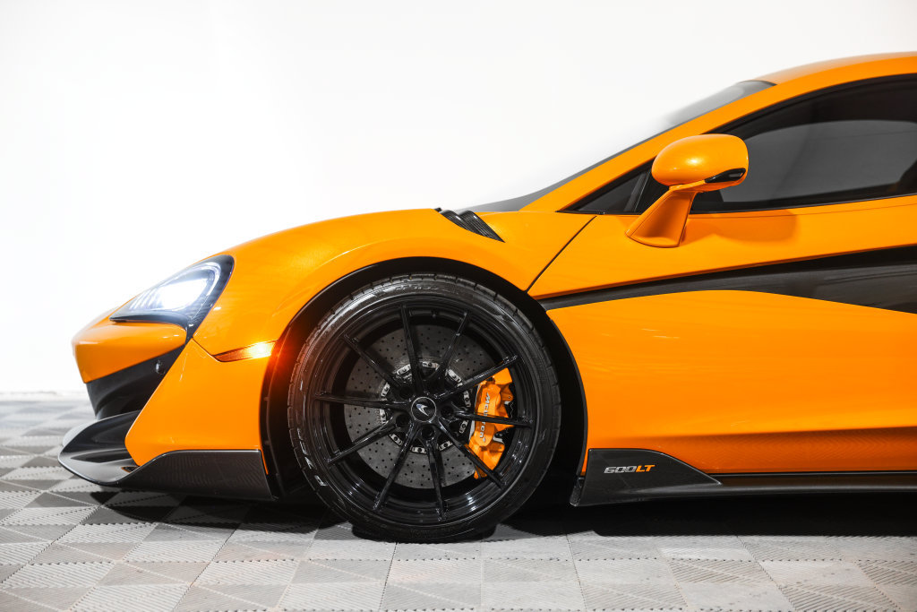 Used 2019 McLaren 600LT photo 16