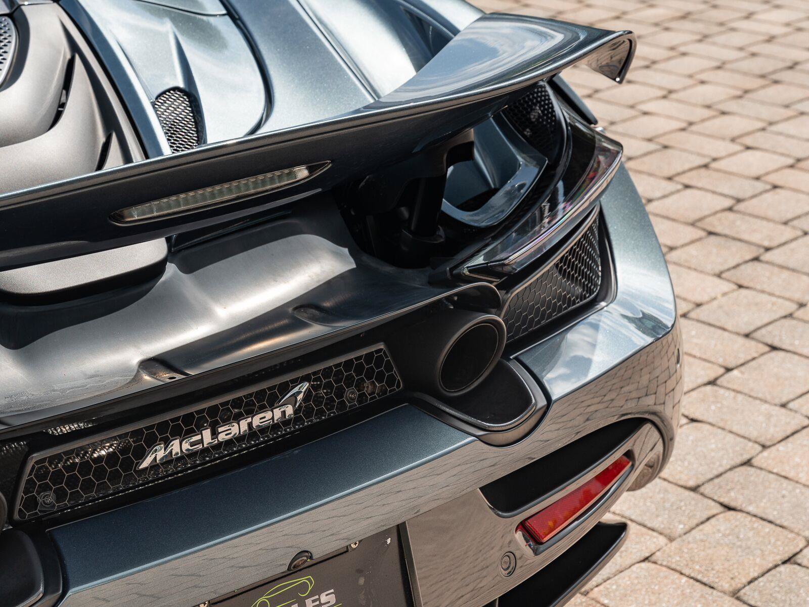 Used 2020 McLaren 720S Spider photo 35