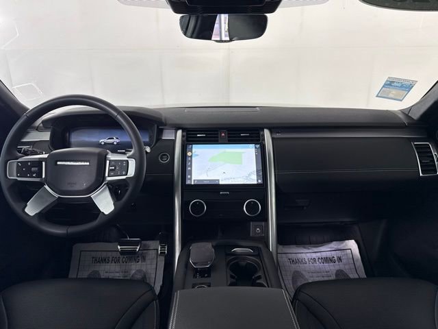 2025 Land Rover Discovery Dynamic SE