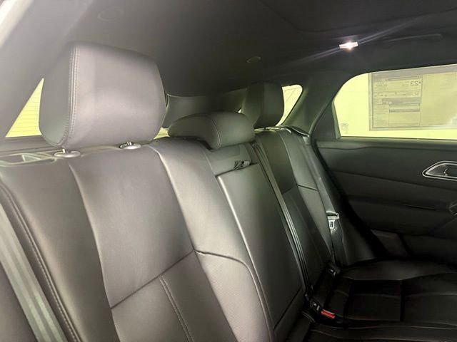 2026 Land Rover Range Rover Velar Dynamic SE