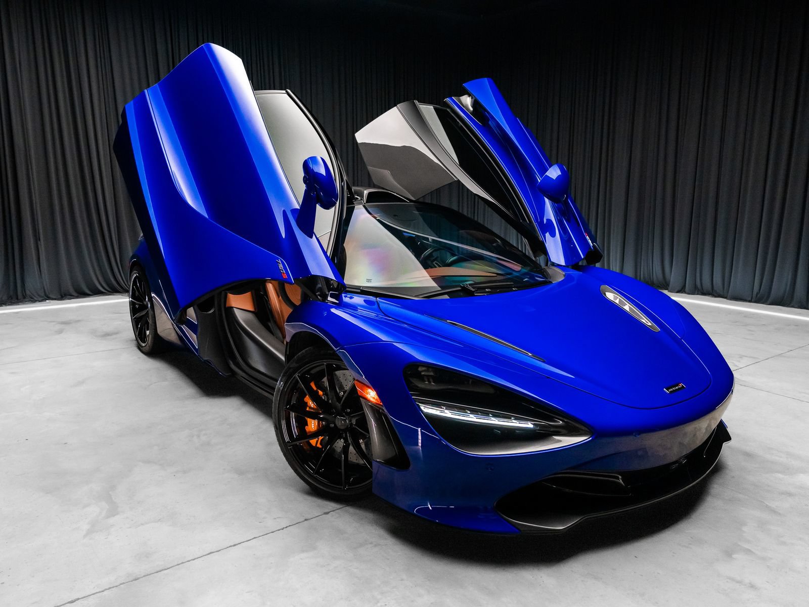 Used 2018 McLaren 720S Luxury photo 10