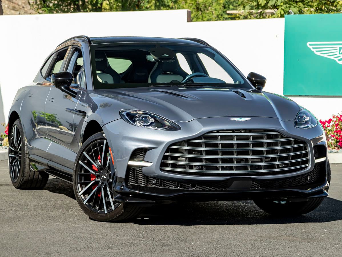Used 2025 Aston Martin DBX 707