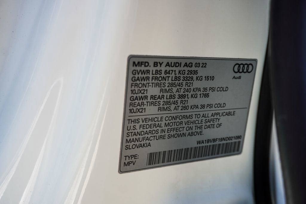 2022 Audi Q8 Premium Plus