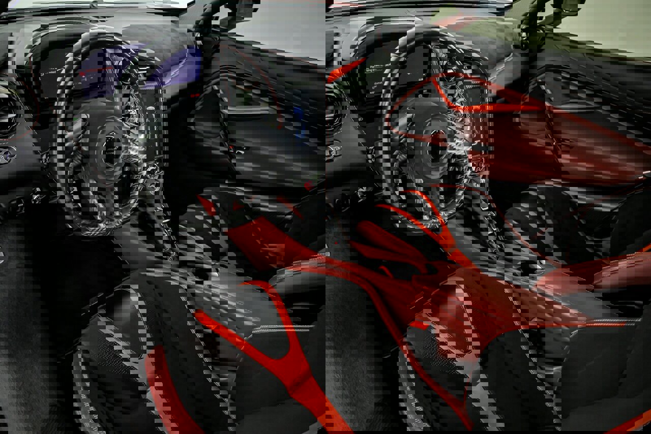 Used 2018 McLaren 720S photo 26