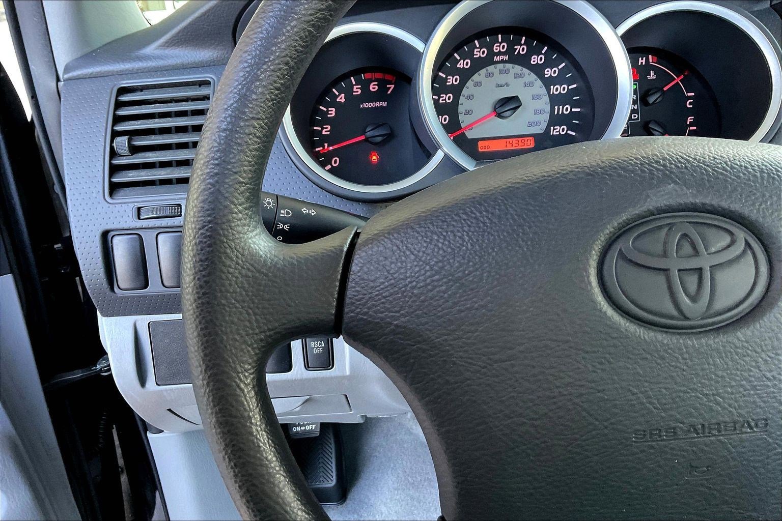 2010 Toyota Tacoma 2WD Regular Cab