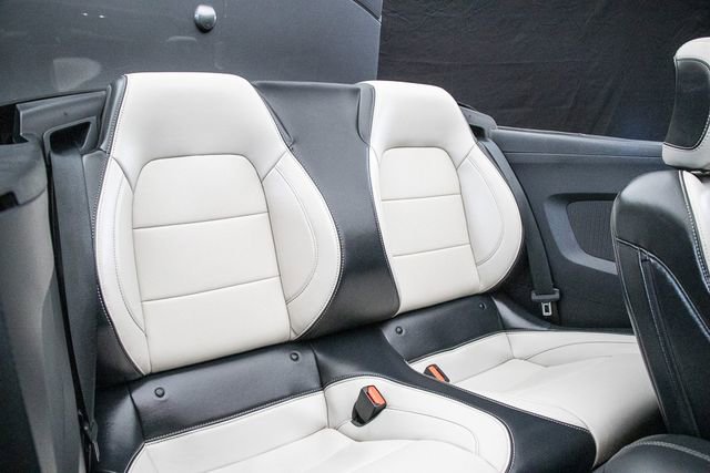 2024 Ford Mustang Premium