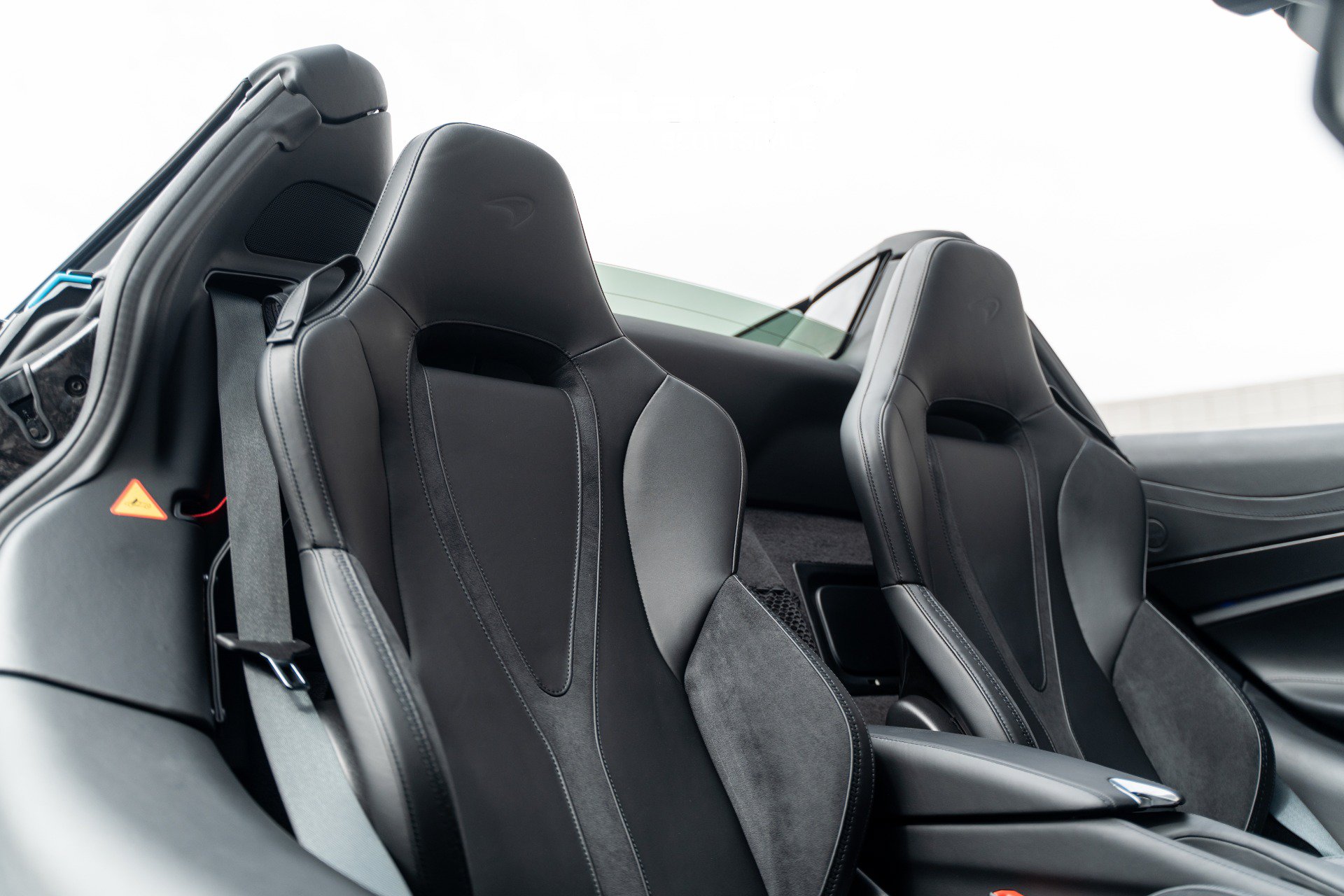 Used 2025 McLaren 750S Spider photo 12
