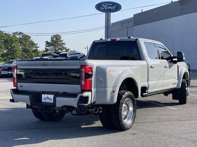 2025 Ford F450 Platinum