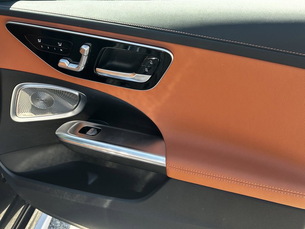 2025 Mercedes-Benz C 300 Sedan