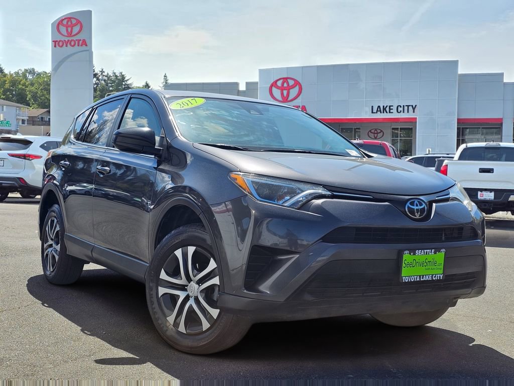 2017 Toyota RAV4 LE