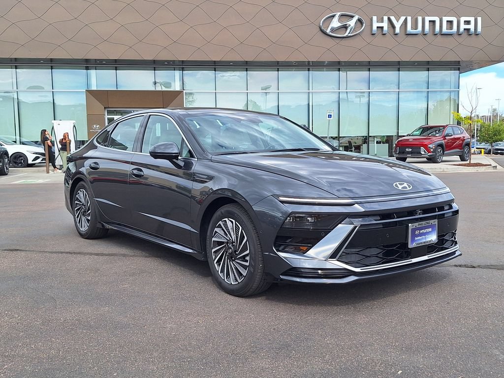 Used 2025 Hyundai Sonata Limited