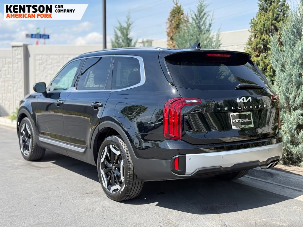 2023 Kia Telluride S