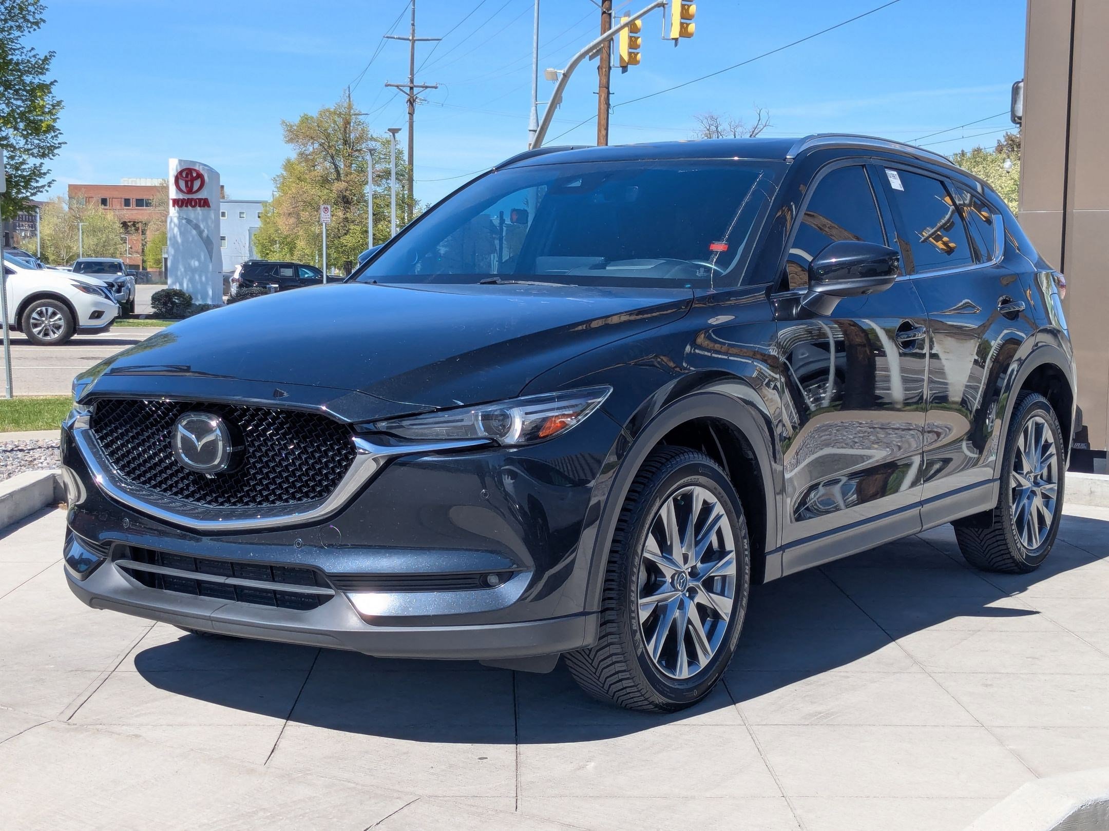 2021 MAZDA CX-5 Signature