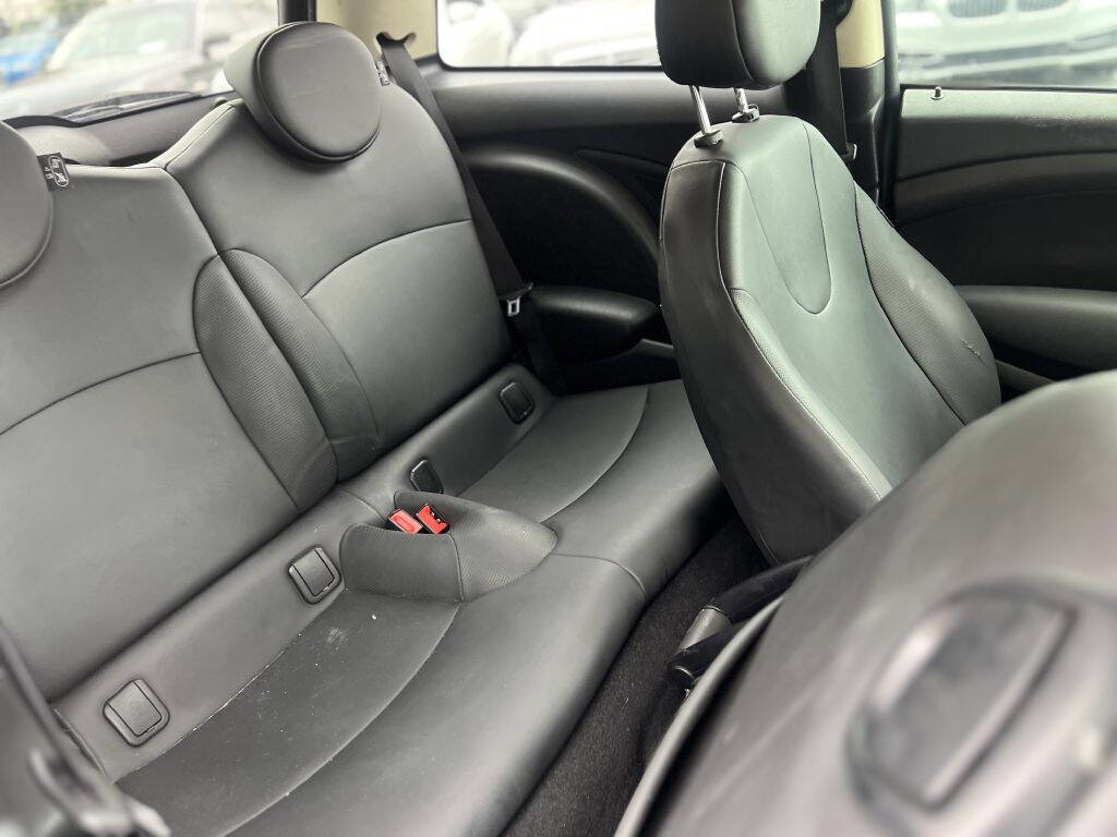 2012 MINI Cooper Hardtop