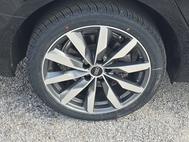 2022 Audi A4 2.0T Premium Plus