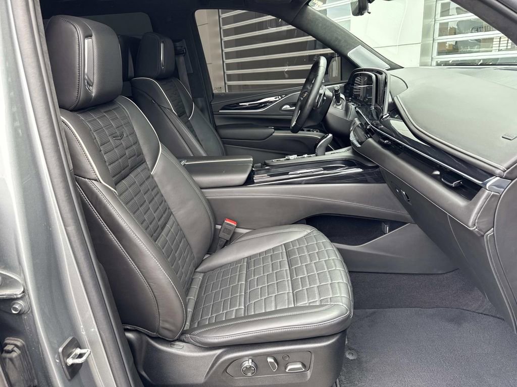 2023 Cadillac Escalade V