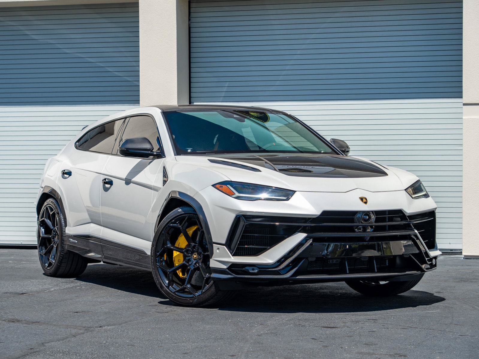 Used 2024 Lamborghini Urus Performante