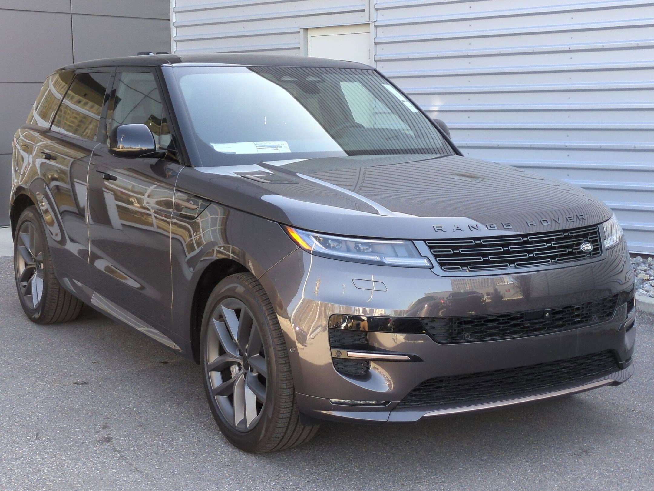 2026 Land Rover Range Rover Sport Dynamic SE