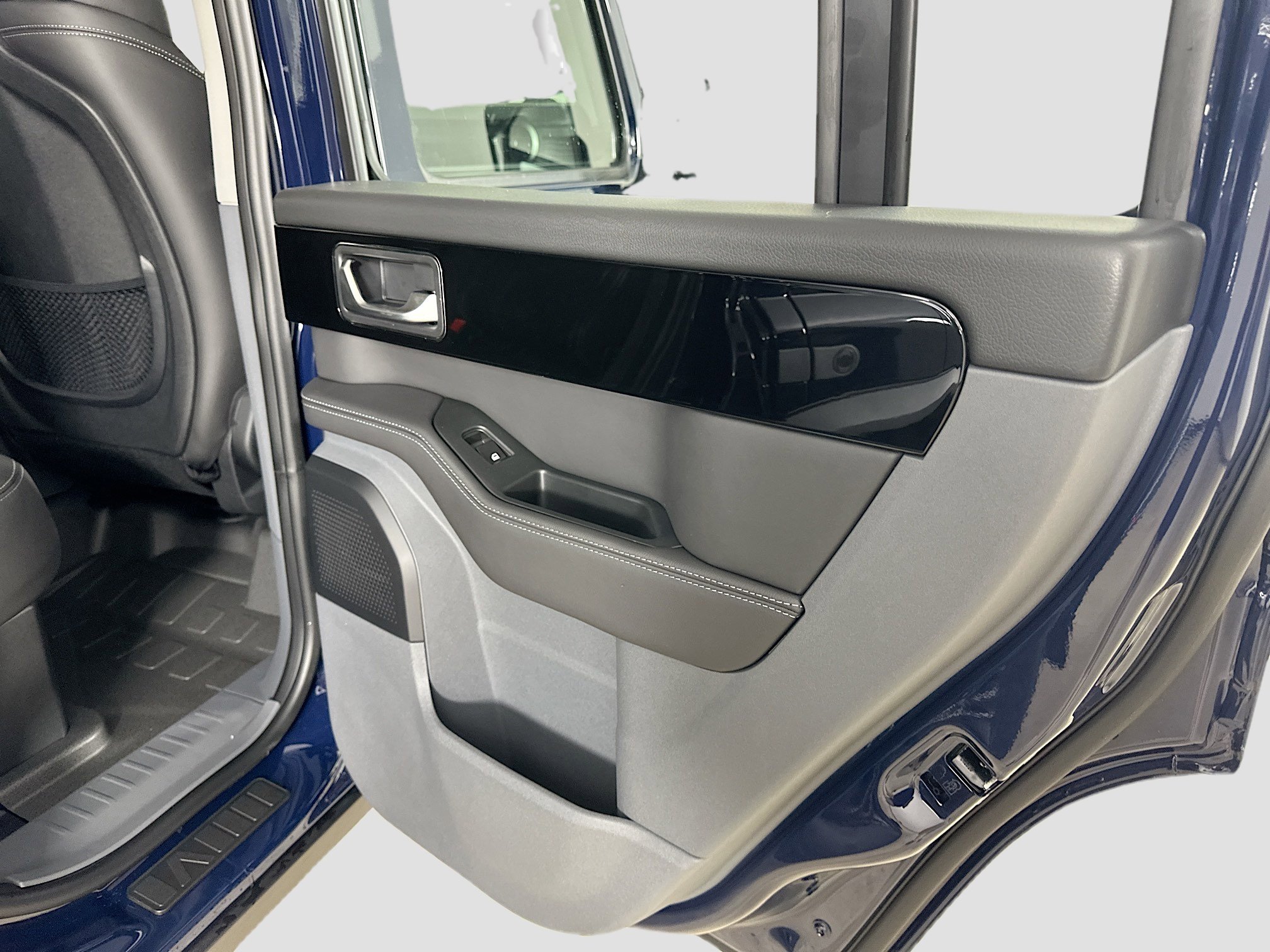 2026 INEOS Grenadier Fieldmaster Edition