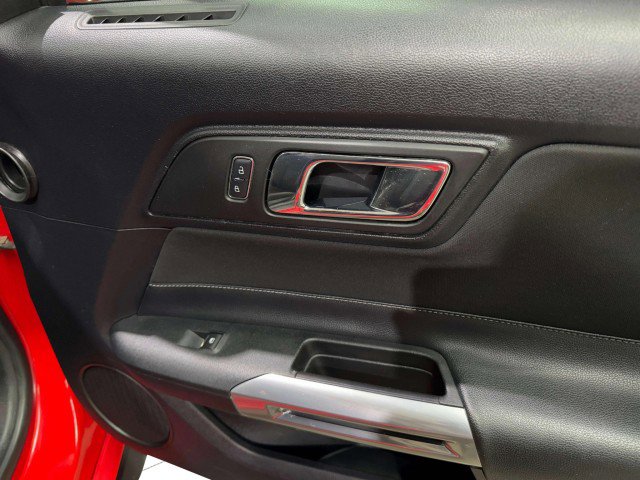 2015 Ford Mustang Convertible