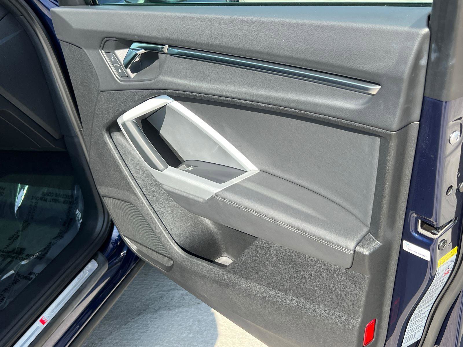 2024 Audi Q3 2.0T Premium