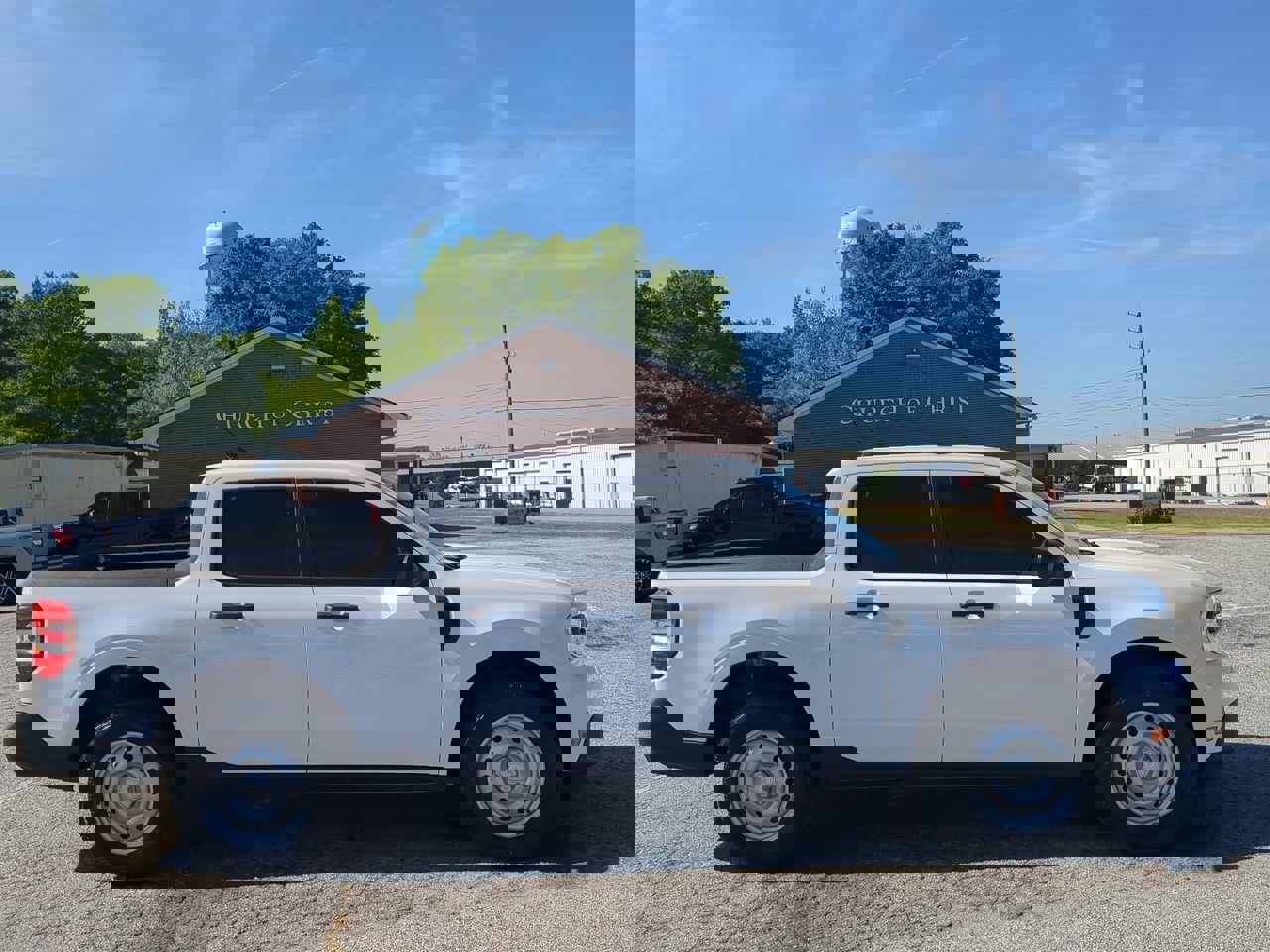 2024 Ford Maverick XL