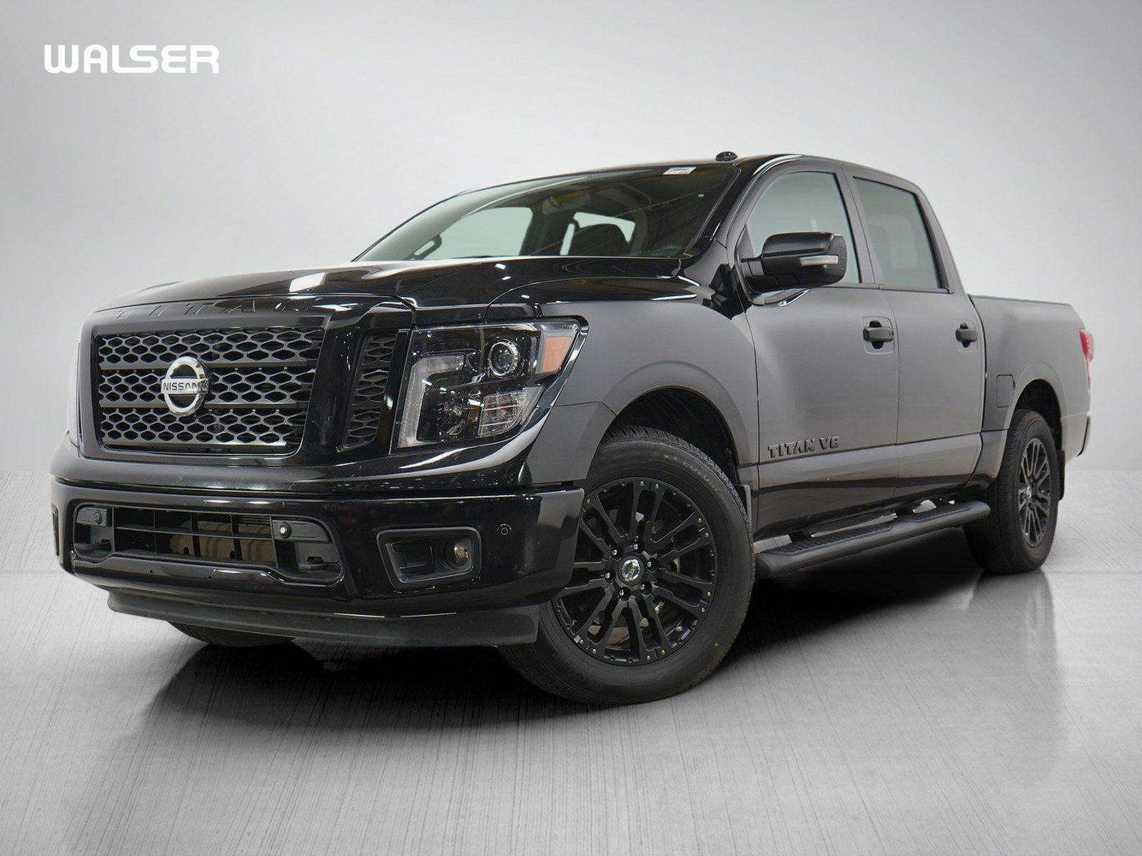 Used 2018 Nissan Titan SV w/ SV Convenience Package