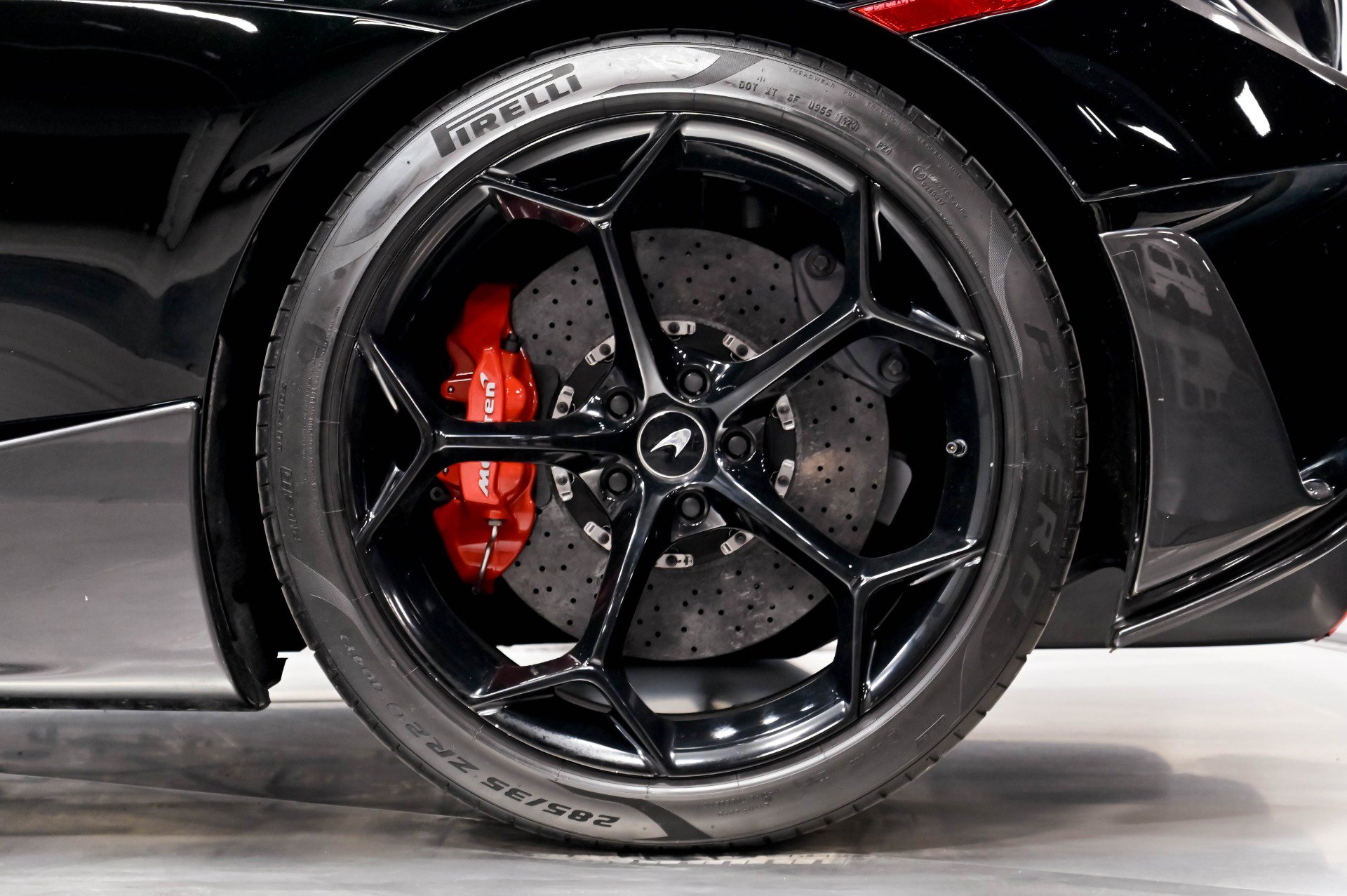 Used 2019 McLaren 600LT photo 31