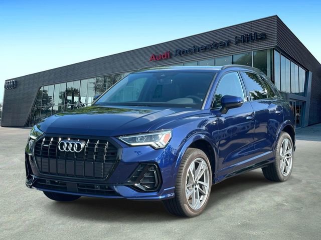 Certified 2025 Audi Q3 2.0T Premium w/ Convenience Plus Package