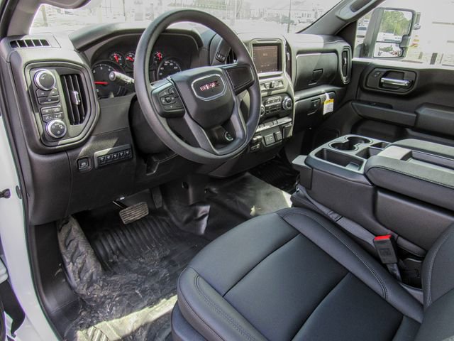 2025 GMC Sierra 3500 Pro