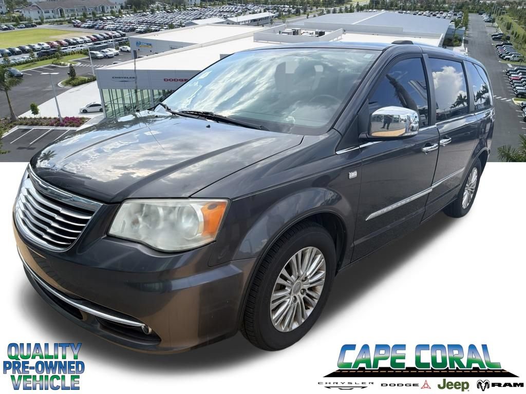 Used 2014 Chrysler Town & Country Touring-L
