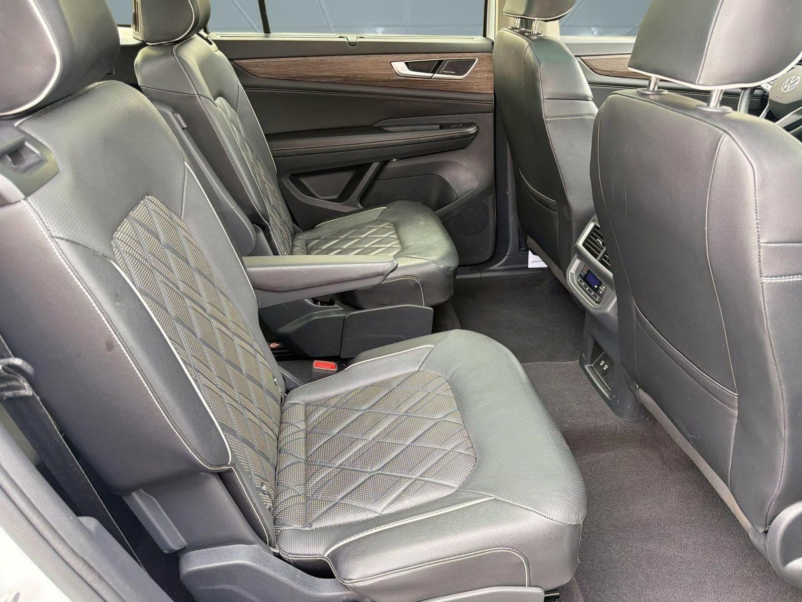 2024 Volkswagen Atlas SEL Premium R-Line