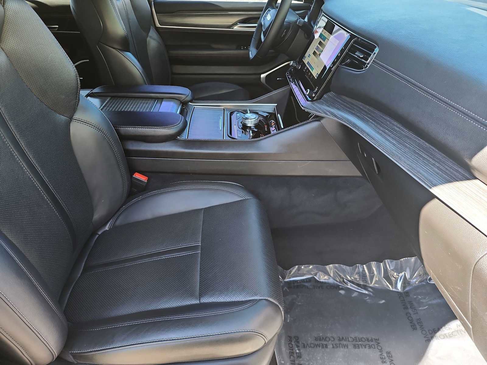 2024 Jeep Wagoneer Series III