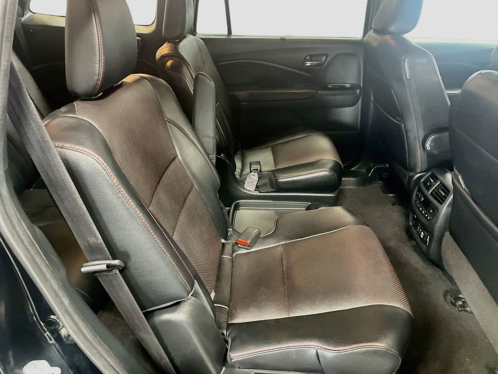 2022 Honda Pilot Black Edition