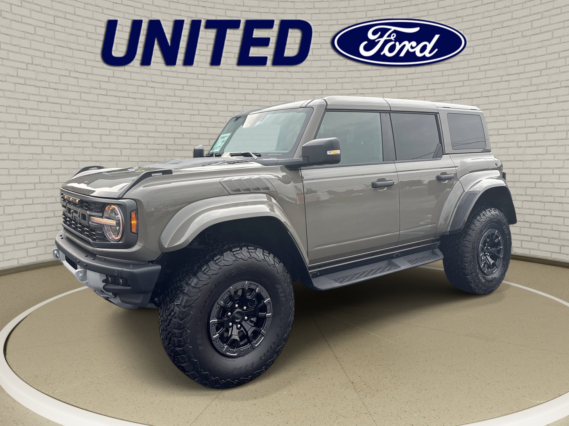 New 2025 Ford Bronco Raptor w/ Interior Carbon Fiber Pack