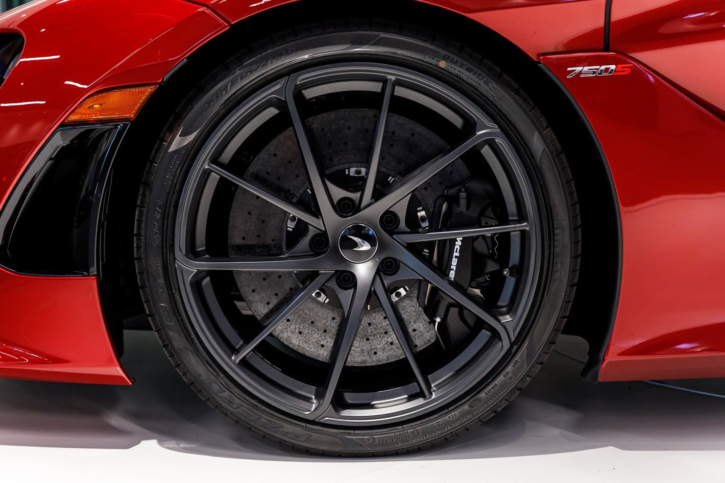 Used 2027 McLaren 750S Spider photo 11