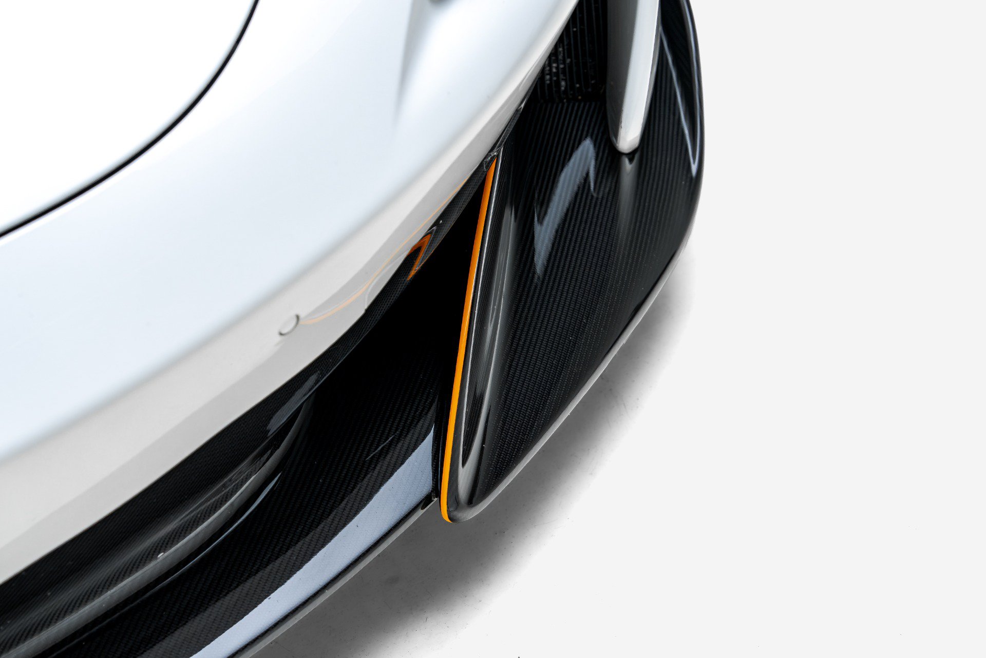 Used 2019 McLaren 600LT photo 23