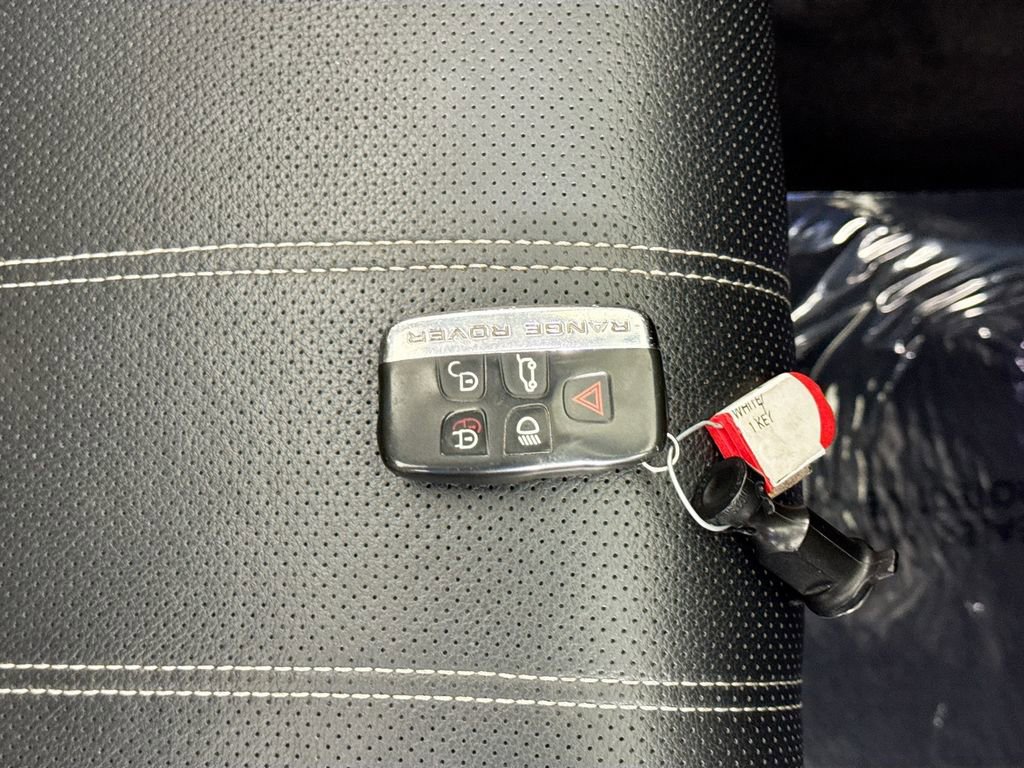 2019 Land Rover Range Rover Velar R-Dynamic SE