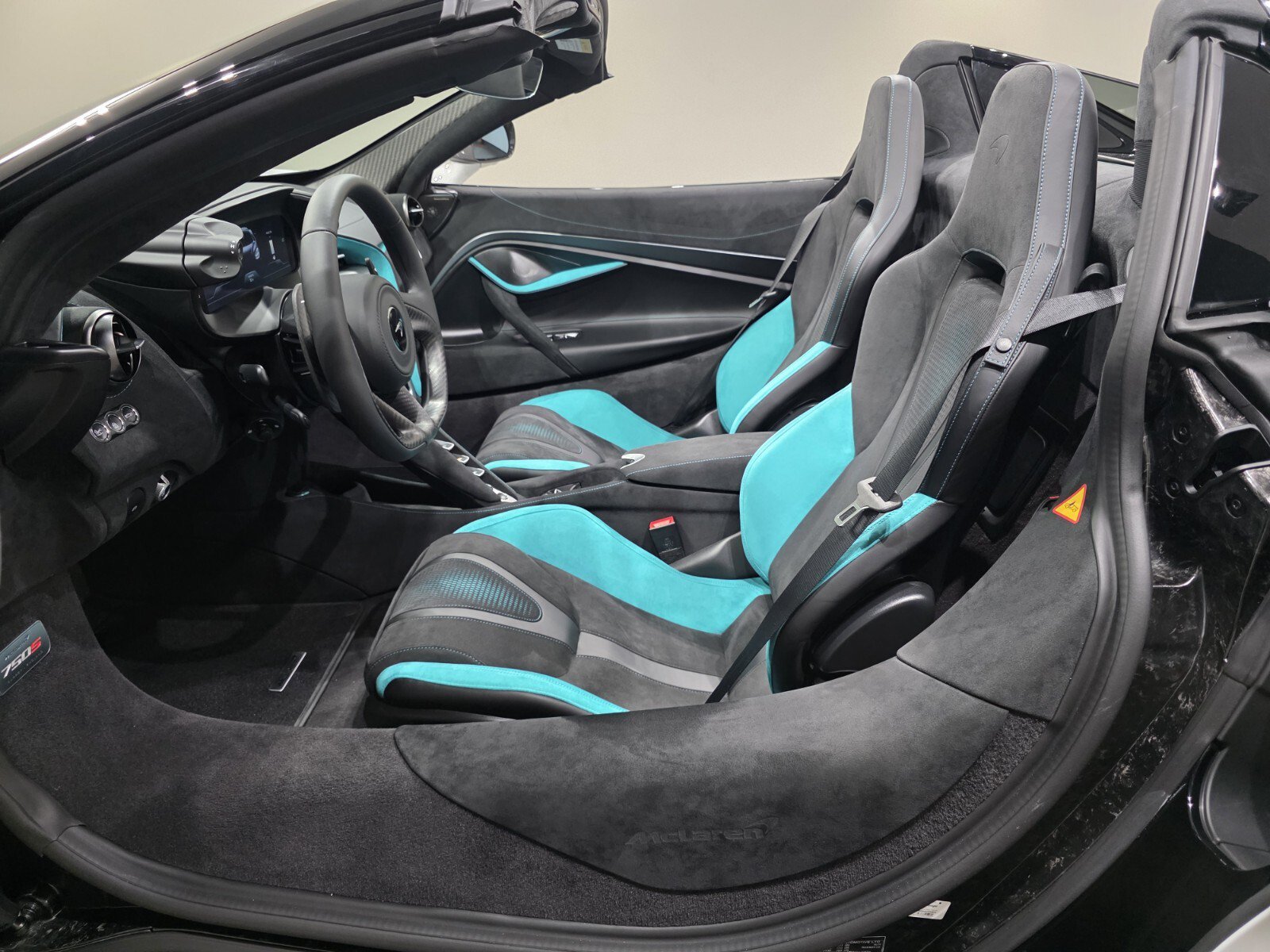 New 2027 McLaren 750S Spider photo 6