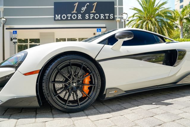Used 2019 McLaren 600LT photo 11