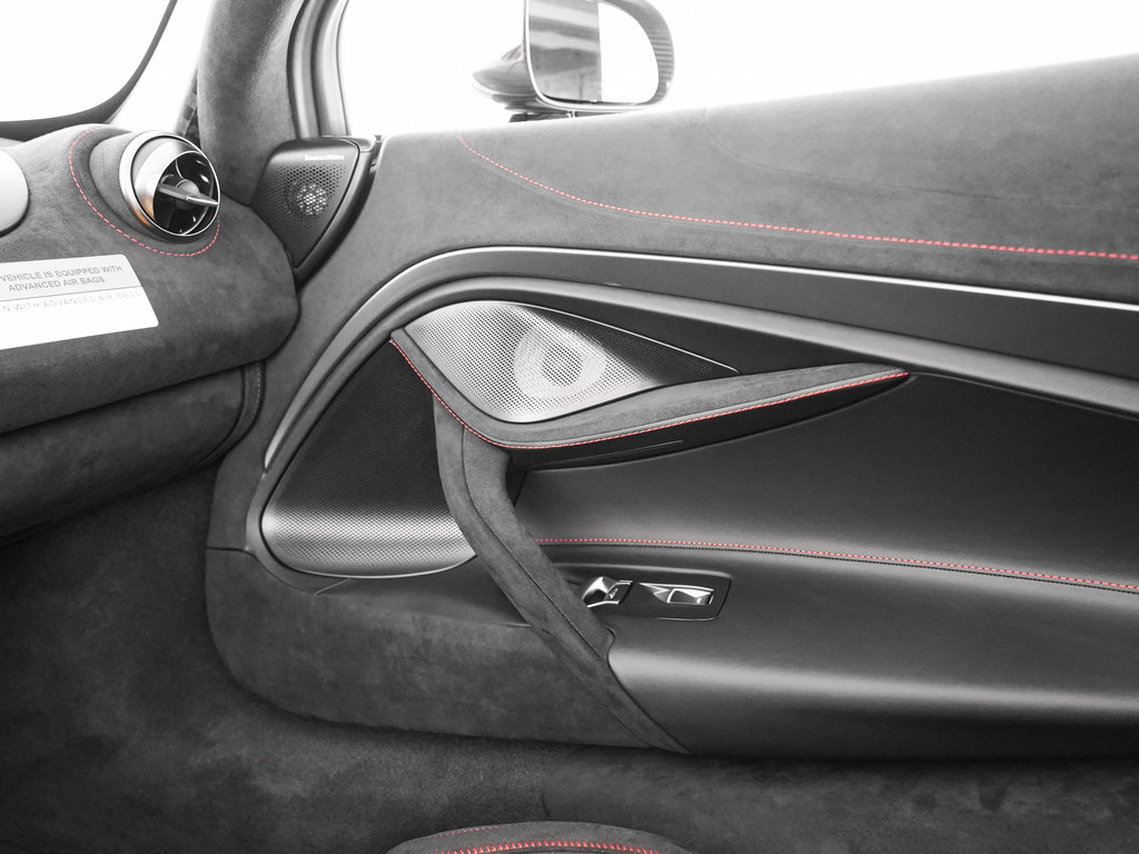 New 2027 McLaren 750S Spider photo 11