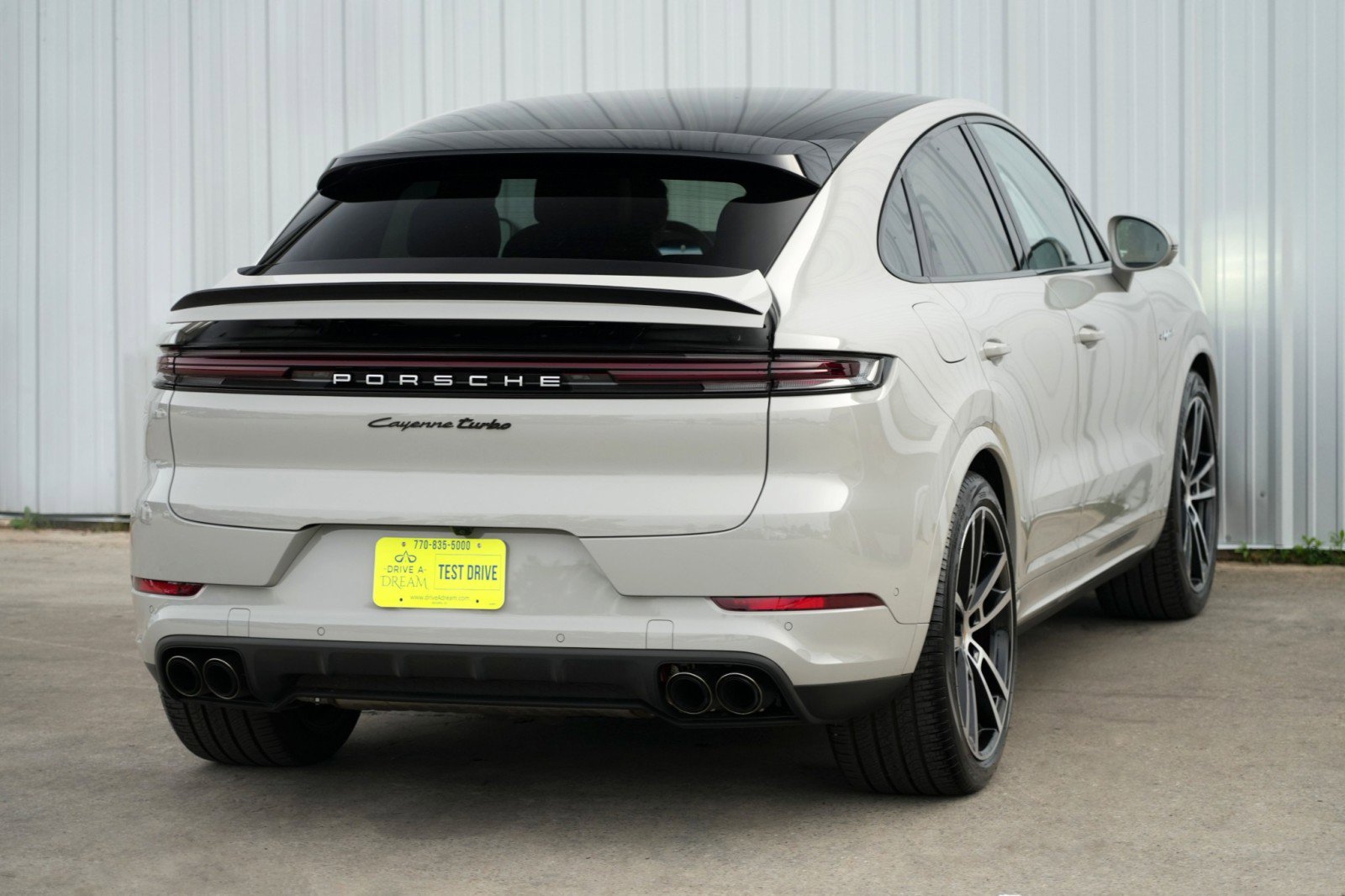 2024 Porsche Cayenne Turbo