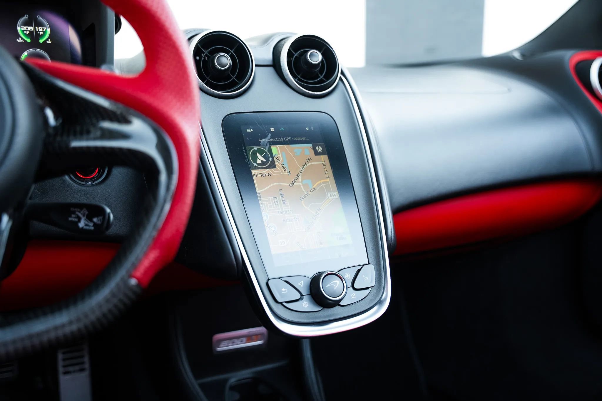 Used 2020 McLaren 600LT Spider photo 36