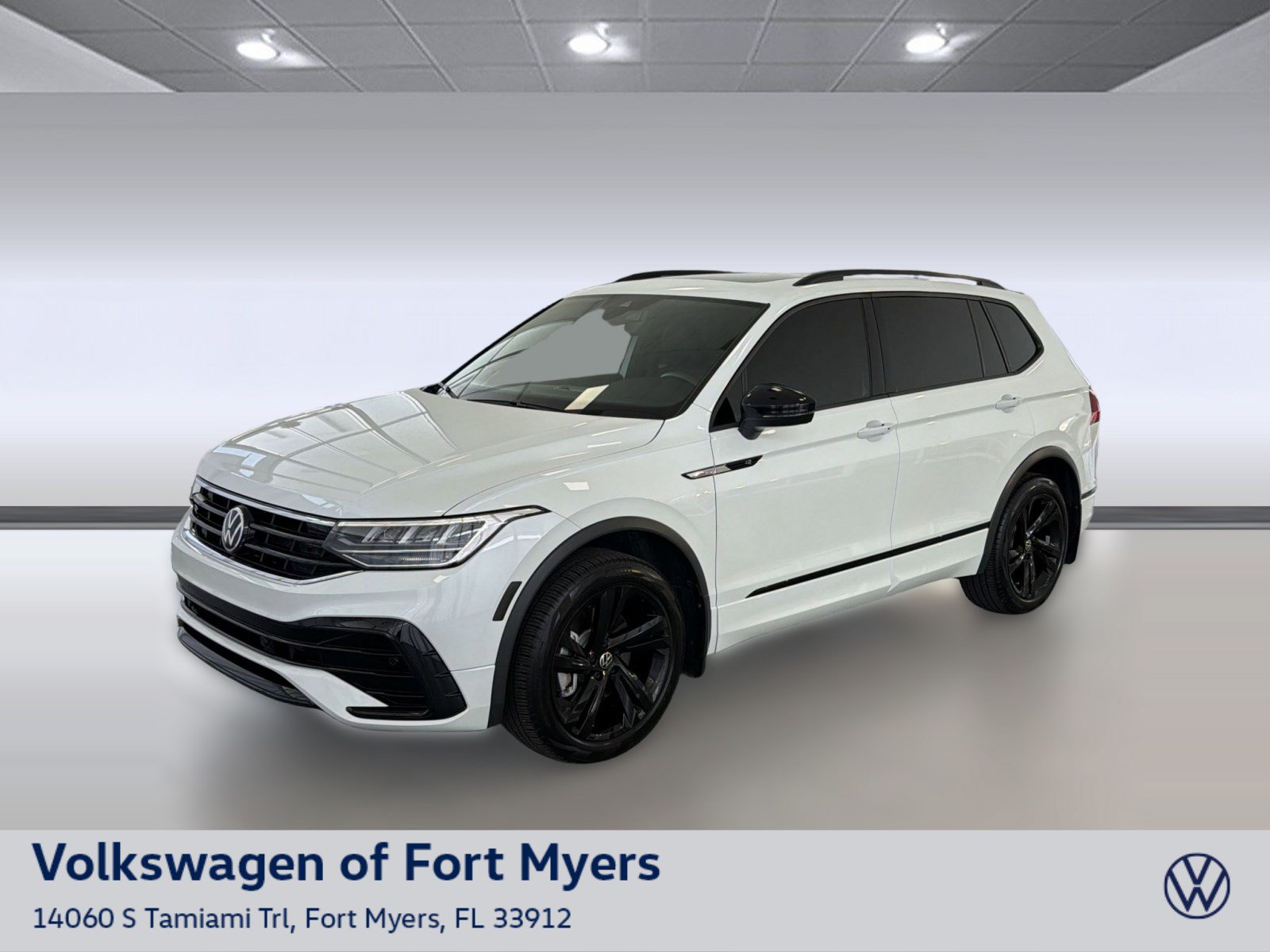Used 2023 Volkswagen Tiguan SE R-Line