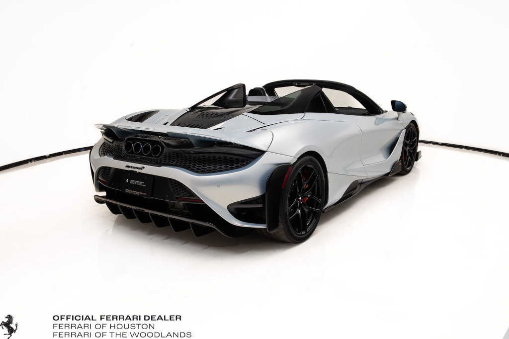 Used 2022 McLaren 765LT photo 7