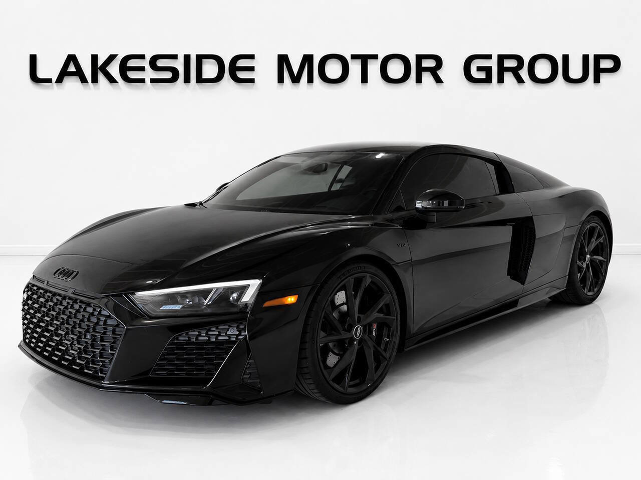 Used 2022 Audi R8 V10