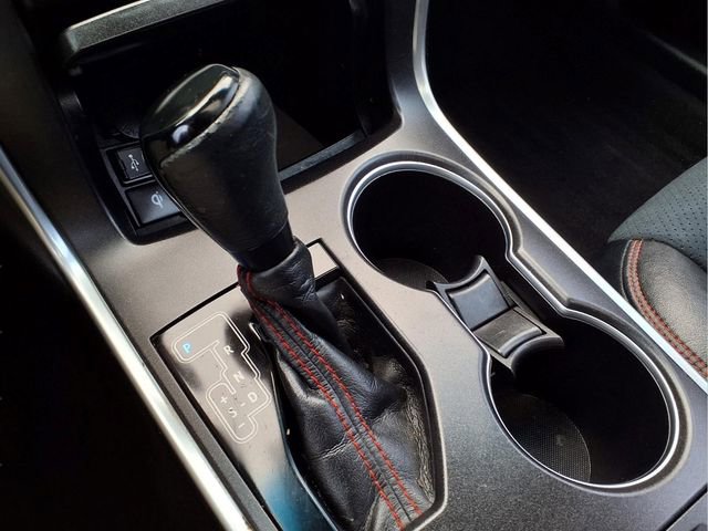 2016 Toyota Camry XSE